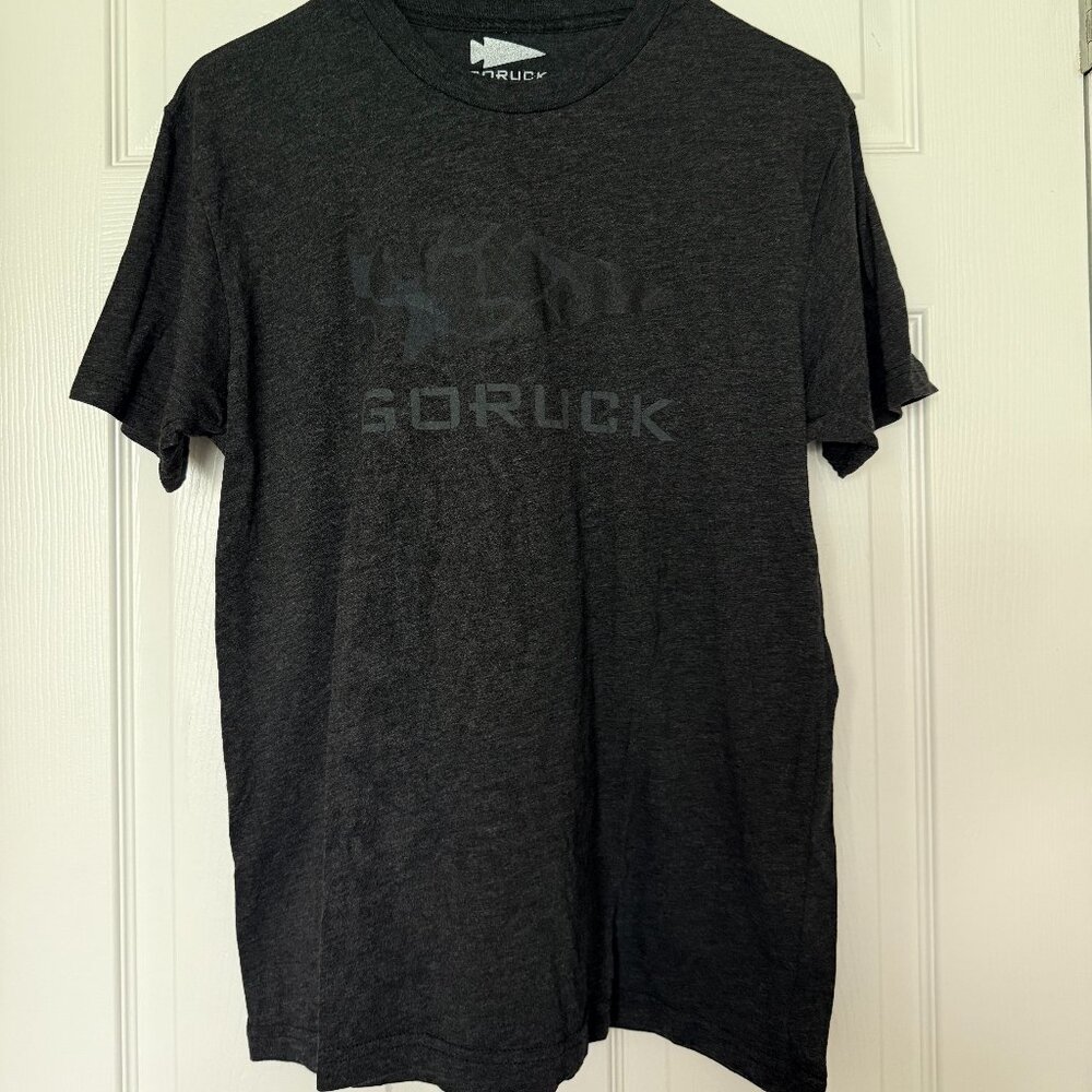 GORUCK Tri-Blend Logo Tee Dark Gray – Men’s Medium